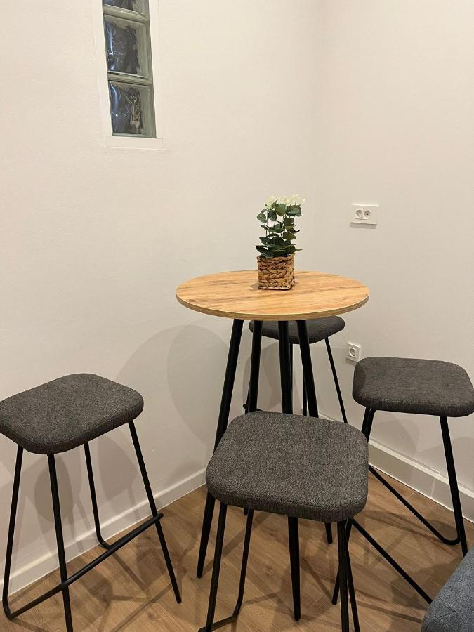 Studio Apartman Luka Zagreb Eksteriør bilde